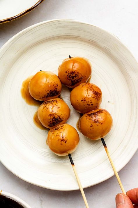 Soy Sauce Glaze, Dango Recipe, Aesthetic Sounds, Mitarashi Dango, Okonomi Kitchen, Tofu Sauce, Sweet Soy Sauce, Rice Dumplings, Candied Sweet Potatoes