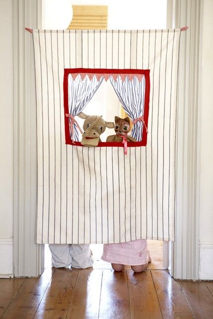 Puppet Theater Doorway Puppet Theater, Puppet Stage, Puppets Diy, Puppet Theater, Kid Activities, Kids Fun, Fun For Kids, Kid Crafts, Kids' Room