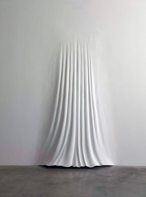 Daniel arsham Daniel Arsham, Colour Blocking, Sculpture Installation, Land Art, Art Furniture, Conceptual Art, Art Plastique, White Art, Installation Art