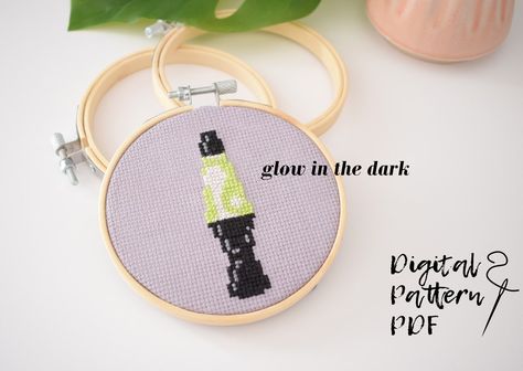 Dark Cross Stitch, Stitch Step By Step, Dark Effect, Diy Stitch, Dmc Thread, Fun Diy, Easy Projects, A Cross, Digital Pattern