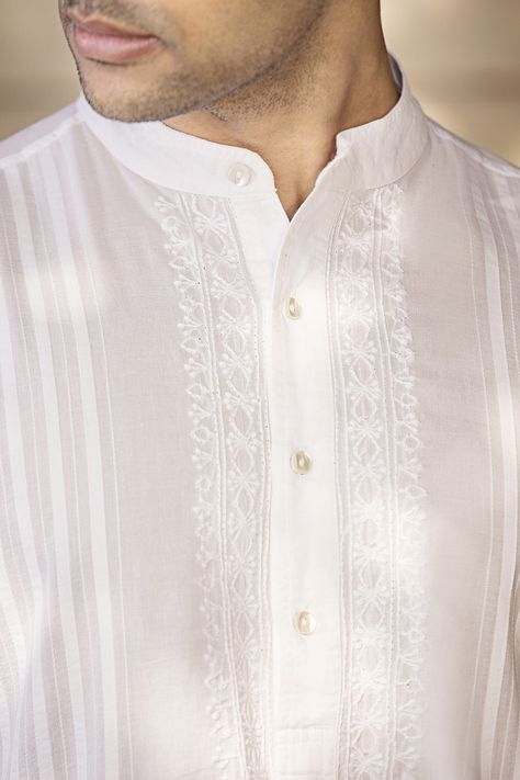 Tarkashi Design For Men, Man Dress Design, Indian Wedding Clothes For Men, Arab Men Fashion, Wedding Kurta For Men, Stylish Men Wear, Wedding Dresses Men Indian, Gents Kurta Design, Embroidery Fashion Detail