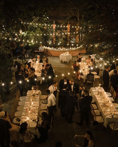 Quintessential courtyard wedding. Beautiful weather, your nearest and dearest, plus turtles. Photographer @jamerlynbrownphoto Coordination @theuncommoncamellia Venue @brennansnola Hair @facesofvirtue Makeup @flawlessbrideandbeautyllc Courtyard Wedding, Chateau Wedding, Beautiful Weather, Turtles, Wedding Inspo, Wedding Inspiration, Weddings, Photographer, Makeup