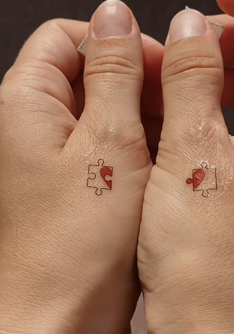 Forbidden Love Tattoo, Sis Tattoo, Maching Tattoos, Cute Matching Tattoos, Matching Friend Tattoos, Small Matching Tattoos, Cute Couple Tattoos, Couples Tattoo Designs, Couple Tattoos Unique