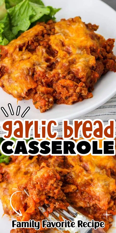 This Garlic Bread Casserole is layers of garlic bread, meat sauce, and gooey cheese. It makes a great simple family-friendly to make on a busy weeknight. It's a great family recipe. Garlic Bread Casserole, Bread Casserole, Stuffed Garlic Bread, Frozen Garlic, Frozen Garlic Bread, Bread Toppings, Garlic Cheese Bread, Fall Cooking, Bread Toast