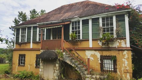 Moneague Tavern, St. Ann, Jamaica Mark Phinn Photography #photographydiary #outingclub #moneaguetavern #stann #travelJamaica #Architecture #markphinnphotography Jamaica Architecture, Jamaican Architecture, Caribbean Cottage, Caribbean Houses, Jamaican Patois, Old Jamaica, Jamaican Homes, Jamaica History, Vintage Jamaica