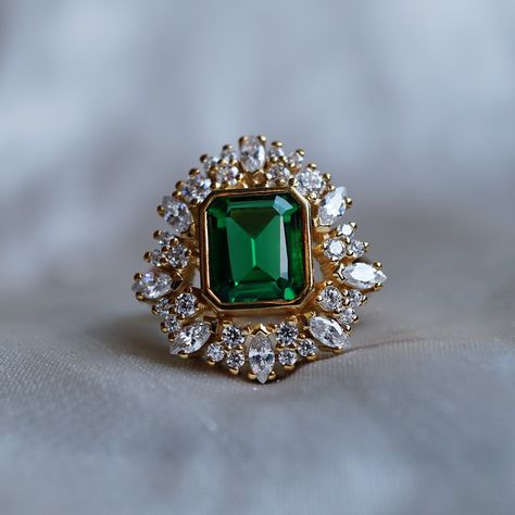 Enchanting Words, Indian Ring, Micro Mosaic Jewelry, Emerald Ring Vintage, I Gave Up, Future Engagement Rings, Antique Wedding Rings, Emerald Diamond Ring, Gold Rings Fashion