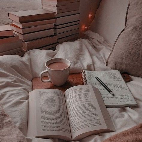 Coffee books brown beige white Books Aesthetic Light, Beige And White Aesthetic, Coffee And Books Aesthetic, Aesthetic Light Brown, Random Aesthetic Pictures, Red Assassin, Light Brown Aesthetic, Aesthetic Writer, Writer Academia