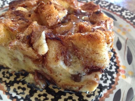 Cinnamon Raisin French Toast Casserole.  This is comfort in a pan!  From Simply Made Kitchen and Crafts French Toast Caserole, Cinnamon Raisin French Toast, Bread French Toast, Baked French Toast Casserole, Cinnamon Swirl Bread, Cinnamon Raisin Bread, Cinnamon French Toast, Raisin Bread, Swirled Bread