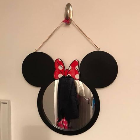 Mickey Nursery, Mickey Kitchen, Disney Deals, Disney Room, Shape Mirror, Disney Room Decor, Disney Rooms, Diy Crafts For Home Decor, Dream Bedroom