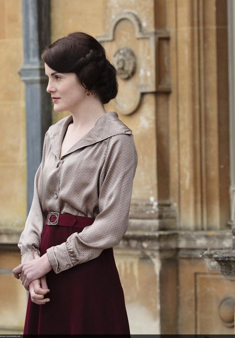 Downton Abbey, Mary Downton Abby Fashion, Lady Mary Crawley Fashion, Downtown Abbey Outfits, Downton Abbey Outfits, Mary Downton Abbey, Downton Abbey Mary, Winter Dress Ideas, Downtown Abbey Fashion, Vintage Winter Outfits