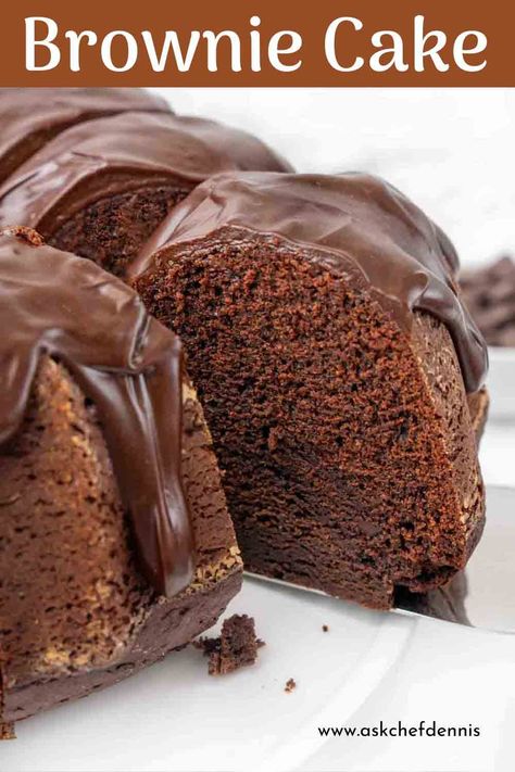 My dark chocolate brownie cake is a delicious and tender cake with moist crumbs. It's a cross between fudgy brownies and a rich chocolate cake, making it the best of both worlds! Brownie Bundt Cake, Brownie Cake Recipe, Fudgy Cake, Easy Cakes To Make, Chocolate Brownie Cake, Grilled Desserts, Chilled Desserts, Homemade Snickers, Cookies Bars