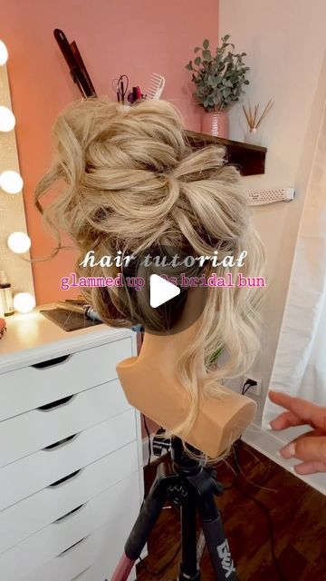 High Bun Updo Tutorial Videos, Wedding Guest Up Dos Hairstyles, Pam Anderson Wedding Hair, Diy Formal Hairstyles For Long Hair, Pam Anderson Bun, High Bun Hairstyles Wedding, Pam Anderson Hair Updo, Bridal High Updo, Wedding Hair Tutorial Videos