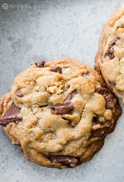 Best Chocolate Chunk Cookies, Greenland Recipes, Chocolate Chunk Cookies Recipe, Chunk Cookies Recipe, Cookies Best, Chocolate Chunk Cookie Recipe, Brown Butter Cookies, Homemade Chocolate Chips, Browned Butter