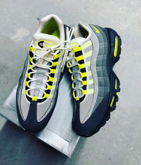 Nike 95 Air Max 95, Nike 290, Consumer Board, Air Max 95 Og Neon, Air Max 95 Neon, Nike 95, Fresh Kicks, Nike Air Max 95, Air Max 95