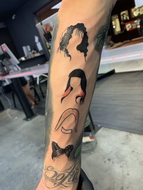 Nicki Tattoo Ideas, Nicki Minaj Inspired Tattoo, Nicki Minaj Tattoo Ideas, Nicki Tattoo, Nicki Minaj Tattoo, Nicki Minaj Barbie, Statue Tattoo, Nicki Minaj Photos, Tattoo Aesthetic