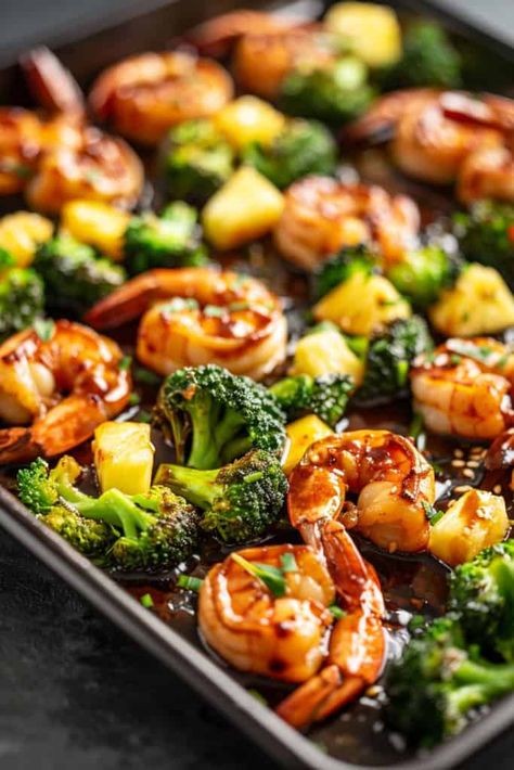 5 Easy Sheet Pan Dinners for Weeknight Meal Prep (That Don't Taste Like Leftovers) - Meal Prepify Easy Pan Meals, Shrimp Broccoli Sheet Pan Dinner, One Pan Seafood Meals, Frozen Shrimp Sheet Pan Dinner, Easy Weeknight Dinners Healthy Chicken, Chicken And Shrimp Sheet Pan Dinner, Sheet Pan Shrimp And Broccoli, Oven Pan Meals, Easy Weeknight Dinners Healthy Sheet Pan