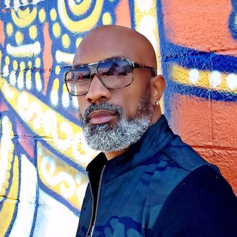 Bald Black Man, Black Men Beard Styles, Bald Men With Beards, Beard Fashion, Beard Ideas, Bald Men Style, Mens Beard, Older Mens Fashion, Men Beards