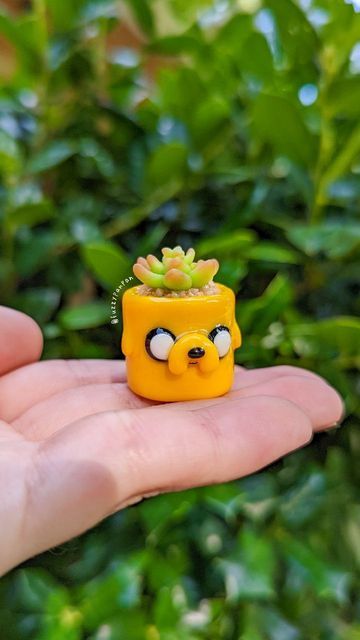 Nintendo Clay Ideas, Space Clay Ideas, Adventure Time Clay Art, Clay Crafts For Boyfriend, Adventure Time Clay, Ideas Con Porcelana Fria, Small Clay Sculptures, Ideas Arcilla, Biscuit Ideas