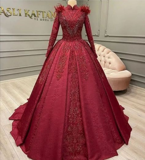 #bridal maroon gown, #bridal maroon gown with fur Maroon Gowns, Maroon Gown, Maroon Wedding, Muslimah Dress, Gown Bridal, Gray Dress, Bridal Gowns, Wedding Gowns, Ball Gowns