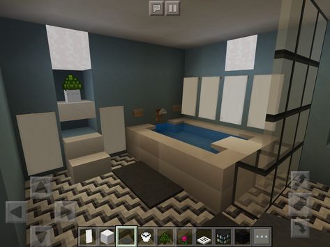 Soaking tub and toilet with towels Minecraft Bathroom Ideas Modern, Minecraft Modern Bathroom, Minecraft Bathroom Ideas Game, Minecraft Toilet Ideas, Bathroom Minecraft Ideas, Bathroom Ideas Minecraft, Bathroom In Minecraft, Minecraft Toilet, Toilet Minecraft