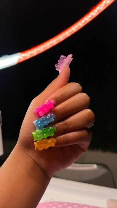 Gummy Bear Nails Short, Gummy Bear Nails Designs, Teddy Bear Acrylic Nails, Gummy Bear Nail Art, Short Gummy Bear Nails, Gummy Bear Nails Acrylic, Teddy Bear Nails Acrylic, Nails With Gummy Bears, Gummi Bear Nail Designs