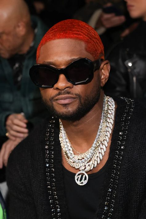 Usher Fashion, Usher Raymond, Gq Magazine, Good Looking Men, Bright Orange, Gq, Musician, How To Look Better, That Look