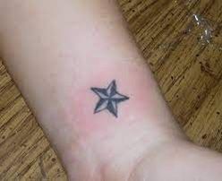 Sapphic Tattoo, Dopamine Tattoo, Lesbian Tattoo, Tattoo Star, Tat Ideas, Star Tattoos, Tattoo Inspo, Mini Tattoos, Tattoos And Piercings