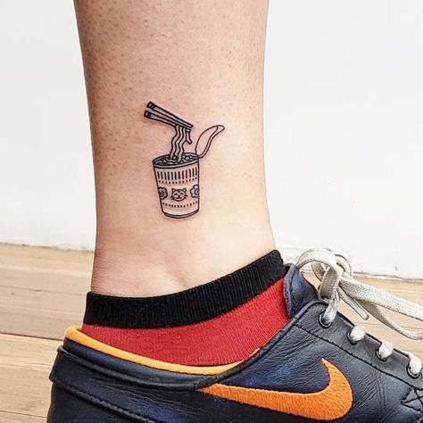 Soup Tattoo, Small Japanese Tattoo, F Tattoo, Food Tattoos, Finger Tats, Ankle Tattoos, Simple Tattoo Designs, Simple Tattoo, Cup Noodles