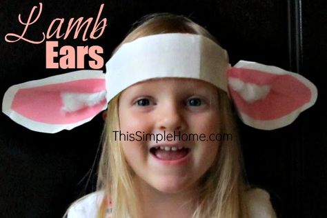 Make lambs ears or Yoda ears for a cute little costume.   Made just from paper and a bit of cotton, these are really cute. Lamb Headband, Star Wars Craft, Yoda Ears, Animal Headbands, Thanksgiving Play, Christmas Skits, Lambs Ears, Lamb Costume, Sheep Ears