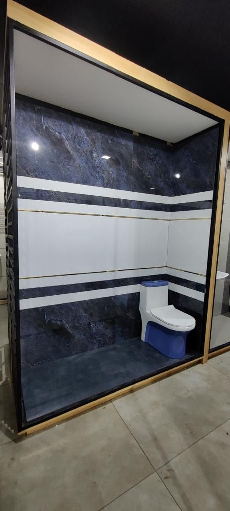 latest bathroom floor tiles designs Bathroom Tails Wall Design, Kitchen Tails Wall Design, Tails Flooring Design Bathroom, Toilet Wall Tiles Pattern, Tile Ideas For Small Bathrooms, Modern Bathroom Design Tile, Toilet Tiles Design, Latest Bathroom Tiles Design, Floor Pattern Design