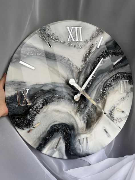 https://etsy.me/3CMfqyU Resin Art Clock, Epoxy Clock, Resin Clock, Clock Handmade, Minimalist Wall Clocks, Handmade Clocks, Resin Crafts Tutorial, Art Clock, Resin Art Painting