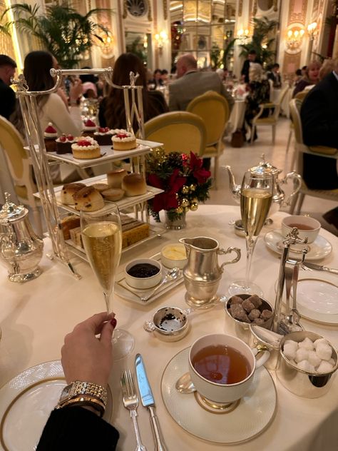 High Tea New York City, Ritz Afternoon Tea, Afternoon Tea At The Ritz, Fancy Hotel, Best Afternoon Tea, Billionaire Lifestyle Luxury Living, Luxury Restaurant, The Ritz, Luxury Lifestyle Dreams