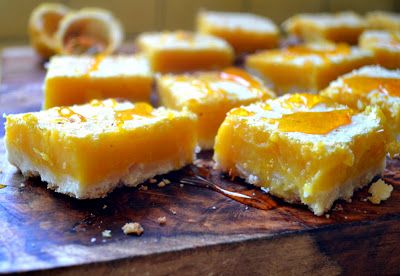 A Taste of Hawaii: Lilikoi Bars with Fresh Lilikoi Glaze | The Little Ferraro Kitchen Passion Fruit Bars, Hawaii Desserts, Classic Lemon Bars, Hawaiian Desserts, Passionfruit Recipes, Fruit Bars, Passion Fruit Juice, Lemon Bars Recipe, Hawaii Food