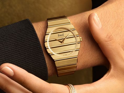 Piaget Polo 79: Gorgeous Gold 1980s Classic Returns | Man of Many Piaget Polo, 1980s Fashion, Sporty And Rich, Audemars Piguet Royal Oak, Audemars Piguet, Modern Man, Cool Watches, Gold Watch, All Design