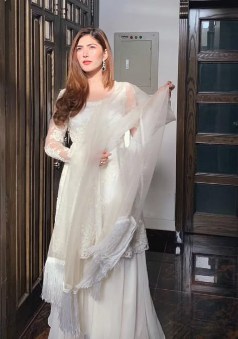 Naimal khawar Naimal Khawar Nikkah, Naimal Khawar Dresses, Nimal Khawar, Naimal Khawar, Beautiful Pakistan, Pakistani Formal Dresses, Bridal Dresses Pakistan, Pakistani Designer Suits, Pakistani Bridal Dresses