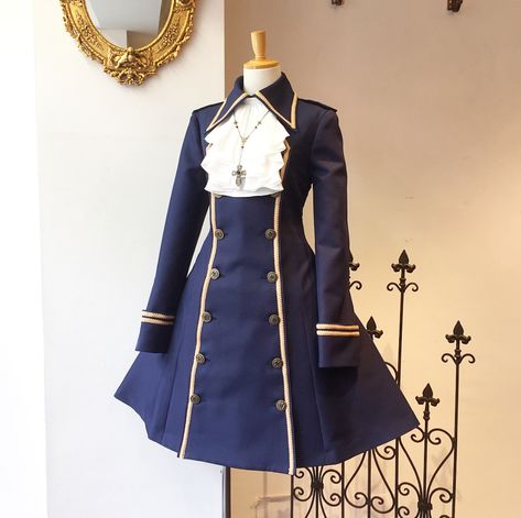 Gaun Abad Pertengahan, Old Fashion Dresses, Royal Outfits, Victorian Clothing, Anime Dress, Fantasy Fashion, Cosplay Outfits, Ravenclaw, Wool Dress