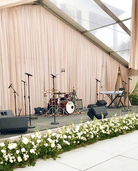 Champagne Curtains, Flowers In Planters, Band Backdrop, Church Stage Decor, Reception Tablescapes, Church Stage Design, Event Stage, Church Stage, Stage Backdrop