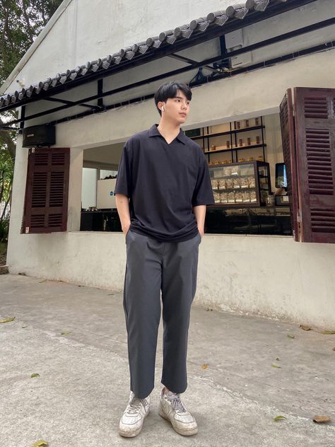 Ootd Cowok Casual, Vietnam Fits, Ootd Knitwear, Outfit Cowo, Polo Outfit Men, Outfit Cowok, Korean Street Fashion Men, Mens Smart Casual Outfits, Polo Outfit