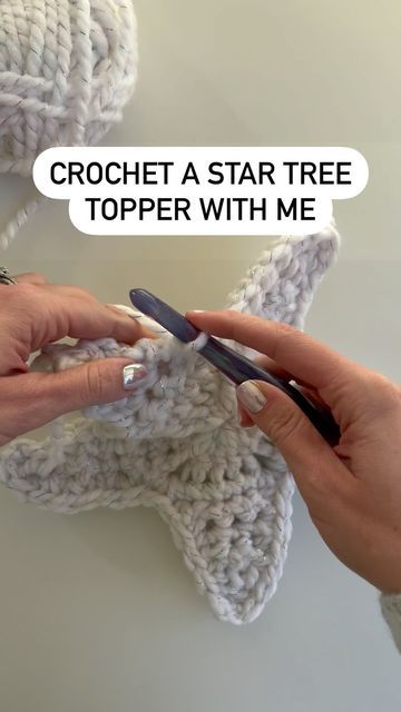 Crochet Christmas Tree Star Topper, Crocheted Tree Topper, Crochet Christmas Tree Star, Crochet Tree Topper Pattern, Crochet Star Tree Topper Free Pattern, Crochet Christmas Tree Topper Pattern, Diy Felt Tree Topper, Crochet Garland For Christmas Tree, Crochet Star Tree Topper