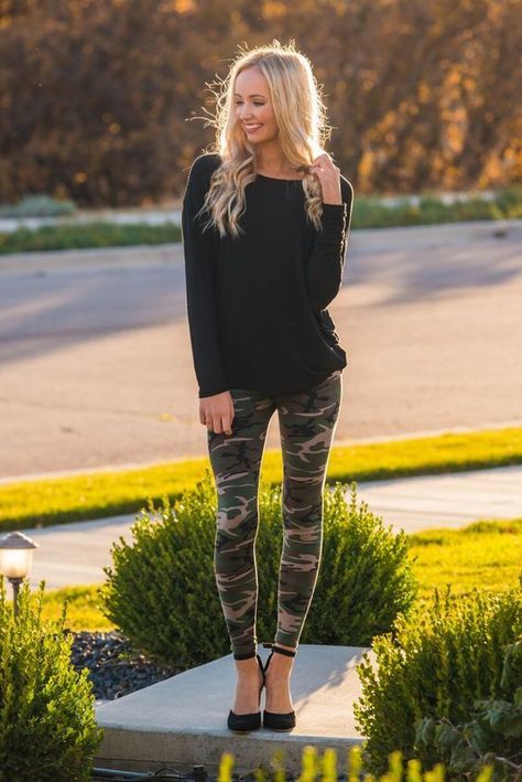 Camo Leggings Outfit, Camouflage Leggings, Camo Outfits, Camouflage Pants, Leggings Outfit, Legging Outfits, Camo Leggings, Leggings Sale, Camo Pants