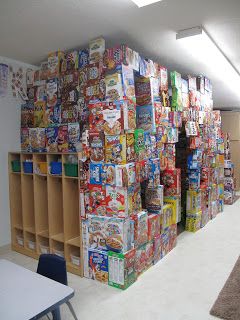 Box Fort Ideas, Box Forts, Community Preschool, Box Fort, Fort Ideas, Main Doors, Box Hacks, Glamour Decor, Winter Preschool