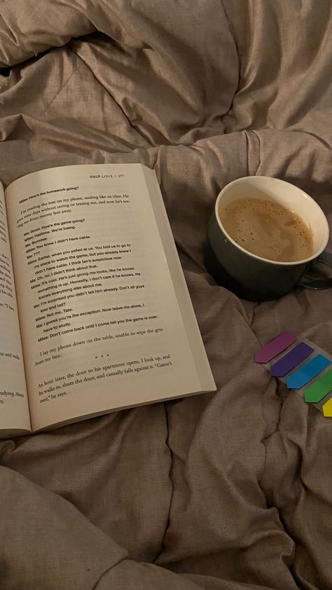 Collen Hover, Reading Motivation, Ugly Love, Study Motivation Inspiration, Reading Book, I Love Reading, Coffee And Books, Study Inspiration, School Motivation