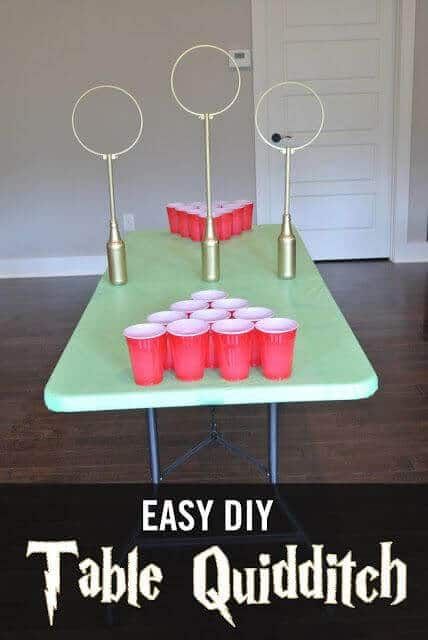 Table Quidditch, Quidditch Diy, Harry Potter Motto Party, Harry Potter Party Games, Quidditch Game, Easy Party Games, Stile Harry Potter, Gathering Ideas, Harry Potter Games