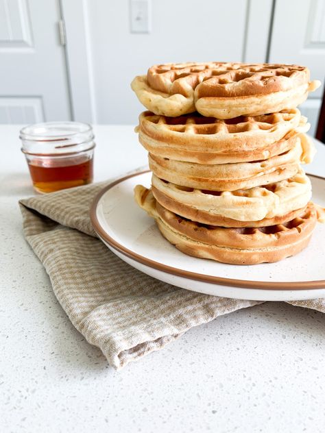 These sourdough waffles are easy to make, even on the busiest of days. You'll fall in love with the light and fluffy interior. Sourdough Waffles Recipe, Sourdough Discard Waffles, Discard Waffles, Sourdough Waffle Recipe, Sourdough Pancakes Recipe, Sourdough Waffles, Healthy Waffles, Waffle Ingredients, Fluffy Waffles