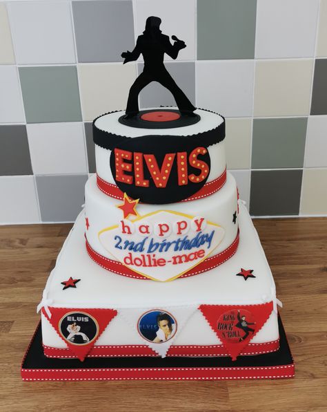 Elvis Presley Cake Birthdays, Elvis Cake Decorated, Elvis Presley Themed Birthday Party, Elvis Themed Birthday Cake, Elvis Presley Cake Design, Elvis Presley Cake Ideas, Elvis Birthday Cake, Elvis Birthday Party, Elvis Presley's Birthday