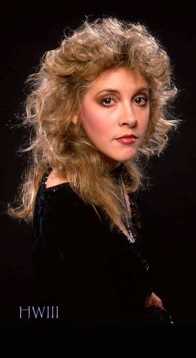 Bella Donna Stevie Rock On Gold Dust Woman, Stevie Nicks Concert, Welsh Witch, Stevie Nicks Lindsey Buckingham, The Last In Line, Christine Mcvie, Buckingham Nicks, Stevie Nicks Style, Stephanie Lynn