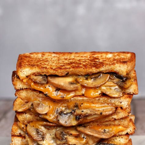 Mushroom Grilled Cheese Sandwich - Kitchen (Mis)Adventures Mushroom Sandwich Recipes, Mushroom Grilled Cheese, Sandwiches For Breakfast, Mushroom Grilled, Mushroom Side Dishes, Mushroom Sandwich, Cooking Cream, Grilled Cheese Sandwiches, Grilled Mushrooms