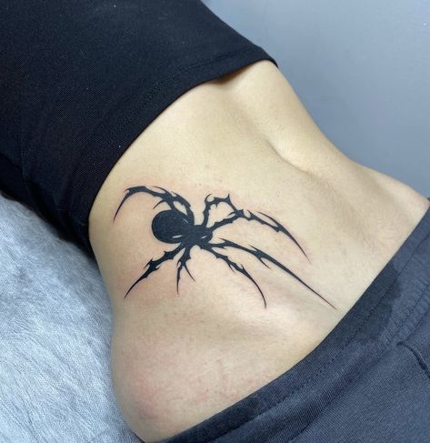 Spider Tattoo For Men, Spiderman Spider Tattoo, Spider Waist Tattoo, Spider Shoulder Tattoo, Spider Tattoo On Stomach, Spider Stomach Tattoo, Realistic Spider Tattoo, Spider Tattoo Men, Spider Neck Tattoo