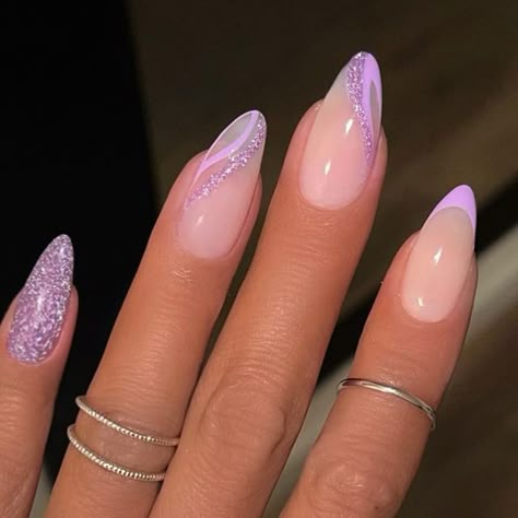 Purple And Silver French Tip Nails, Lilac Purple Nail Designs, Lavender And Glitter Nails, Nail Sparkle, Purple Nails With Silver, Subtle Purple Nails, Purple And Gold French Tip Nails, Purple With Sparkle Nails, Purple Inspo Nails