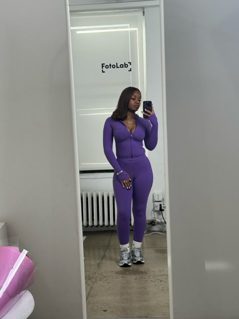 Body By Raven Tracy Outfit, Body By Raven Tracy Set, Body By Raven Tracy Sweatsuit, Tracksuit Fits Baddie, Body By Raven Tracy, Instagram Baddie Outfit, Salon Wear, Gym Workout Outfits, Fitness Wear Outfits